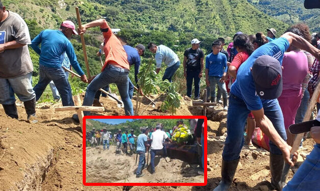 “Descansen en paz” Familiares y amigos despiden a las víctimas del accidente en Chiquimula (Video)