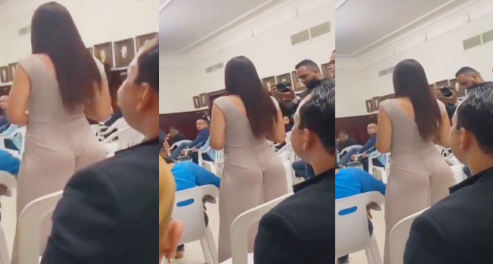 Mujer profetiza en una Iglesia Evangélica y se roba la atención de los presentes (Vídeo)