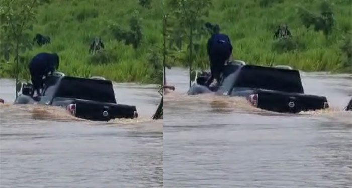 Momento en que mujer es arrastrada junto a su vehículo por un río en Morales (Video)