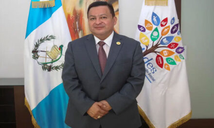 Raúl Romero Renuncia al cargo de Desarrollo Social