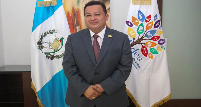 Raúl Romero Renuncia al cargo de Desarrollo Social