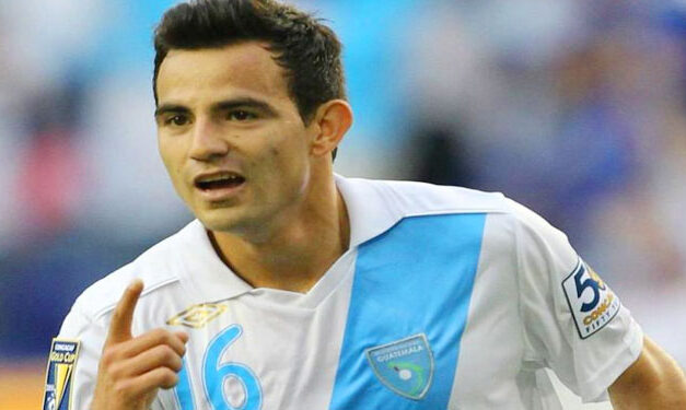 Marco Pappa anota 4 goles en su primer partido tras estar en prisión (Video)