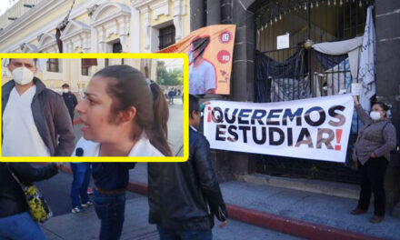 Estudiantes manifiestan y exigen clases presenciales (Video)