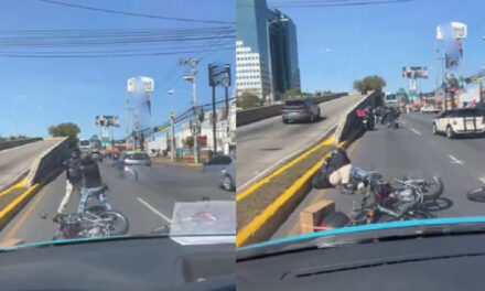 Momento en que motoristas protagonizan pelea en plena calzada Roosevelt (Video)