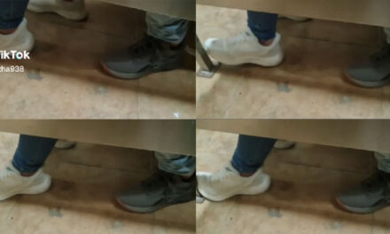 Captan a pareja manteniendo relaciones dentro de un baño de un centro comercial (Video)