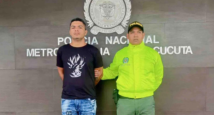 Hombre se hizo pasar por mujer para matar al hombre que había asesinado a su hermano