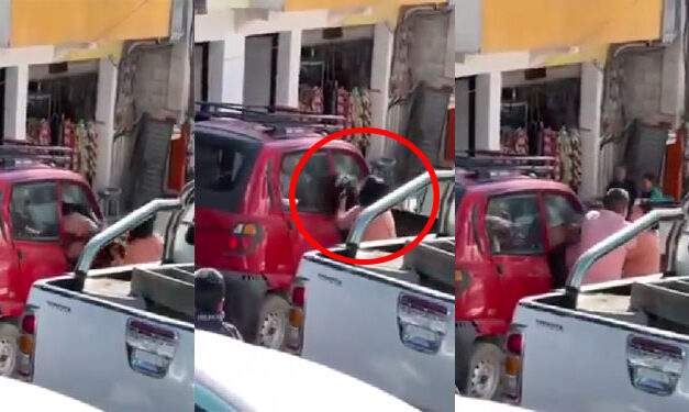 Momento en que mujer descubre al padre de sus hijos con la amante y se van a los golpes (Vídeo)