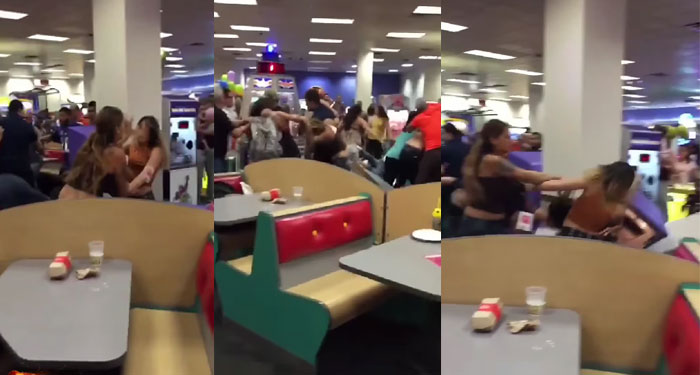 Dos mujeres se van a los golpes por el amor de un hombre dentro de un comedor (Video)