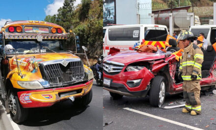 Bus provoca la muerte de 5 personas tras colisionar en la Interamericana