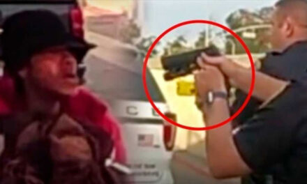 Ciudadano muere baleada a manos de un policía que perdió el control (Video)