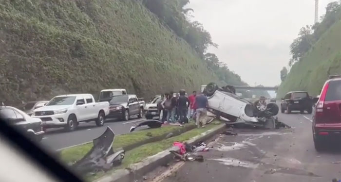 URGENTE: Mortal accidente en la autopista Palín Escuintla (Video)