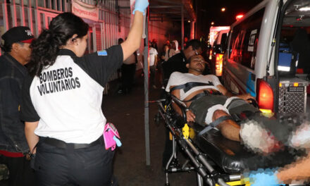 Presunto ladrón es atacado a balazos en la zona 1 capitalina (Video)