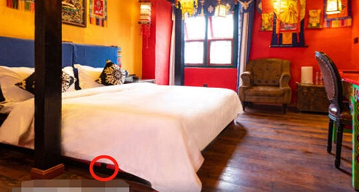 Turista demanda a dueños de hotel tras encontrar un cadáver debajo de su cama