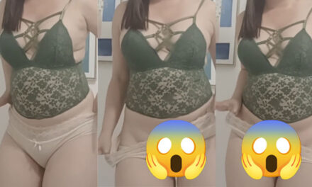 Una mujer pierde el control y se quita la ropa interior en plena transmisión en vivo (Video)