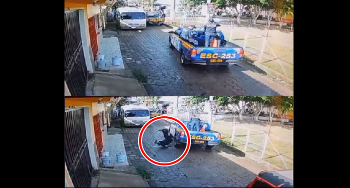 Momento en que agente de la PNC sale volando de una patrulla (Video)
