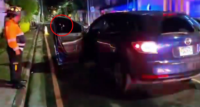 Sicarios atacan a balazos a pareja en Carretera a El Salvador (Video)