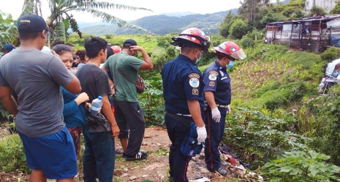 URGENTE: Localizan cuerpo humano dentro de un costal en un basurero