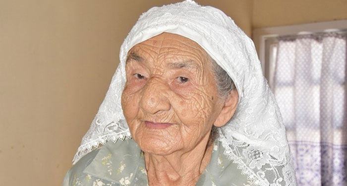 Abuelita de 103 años intenta cruzar a Estados Unidos para estar con sus hijos (Video)